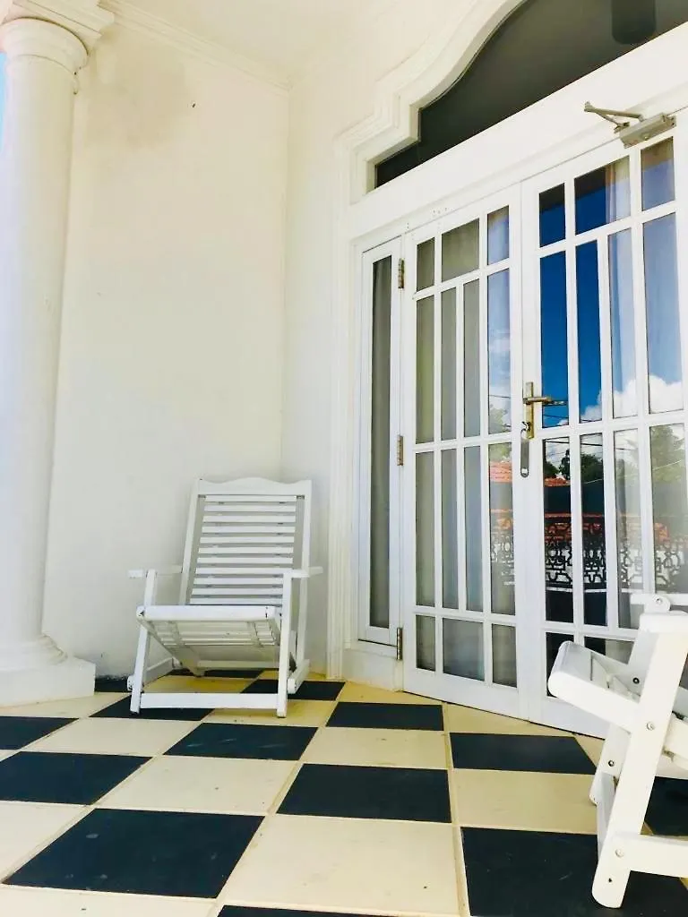 Donald Mansion Daire Negombo Pansiyon